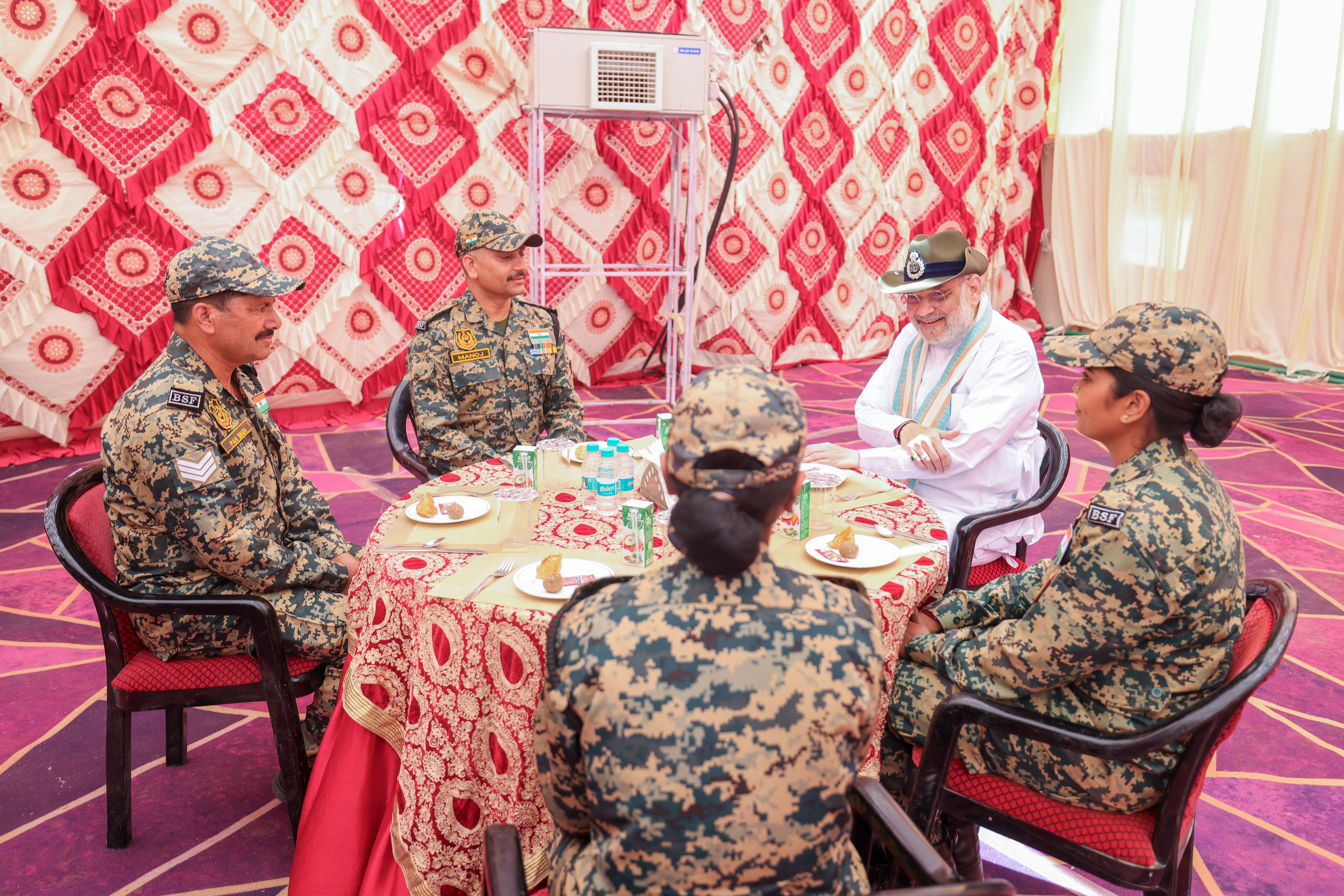 Union Home Minister and Minister of Cooperation, Shri Amit Shah interacted with BSF personnel over high tea at the Sanchu Border Outpost, in Bikaner.