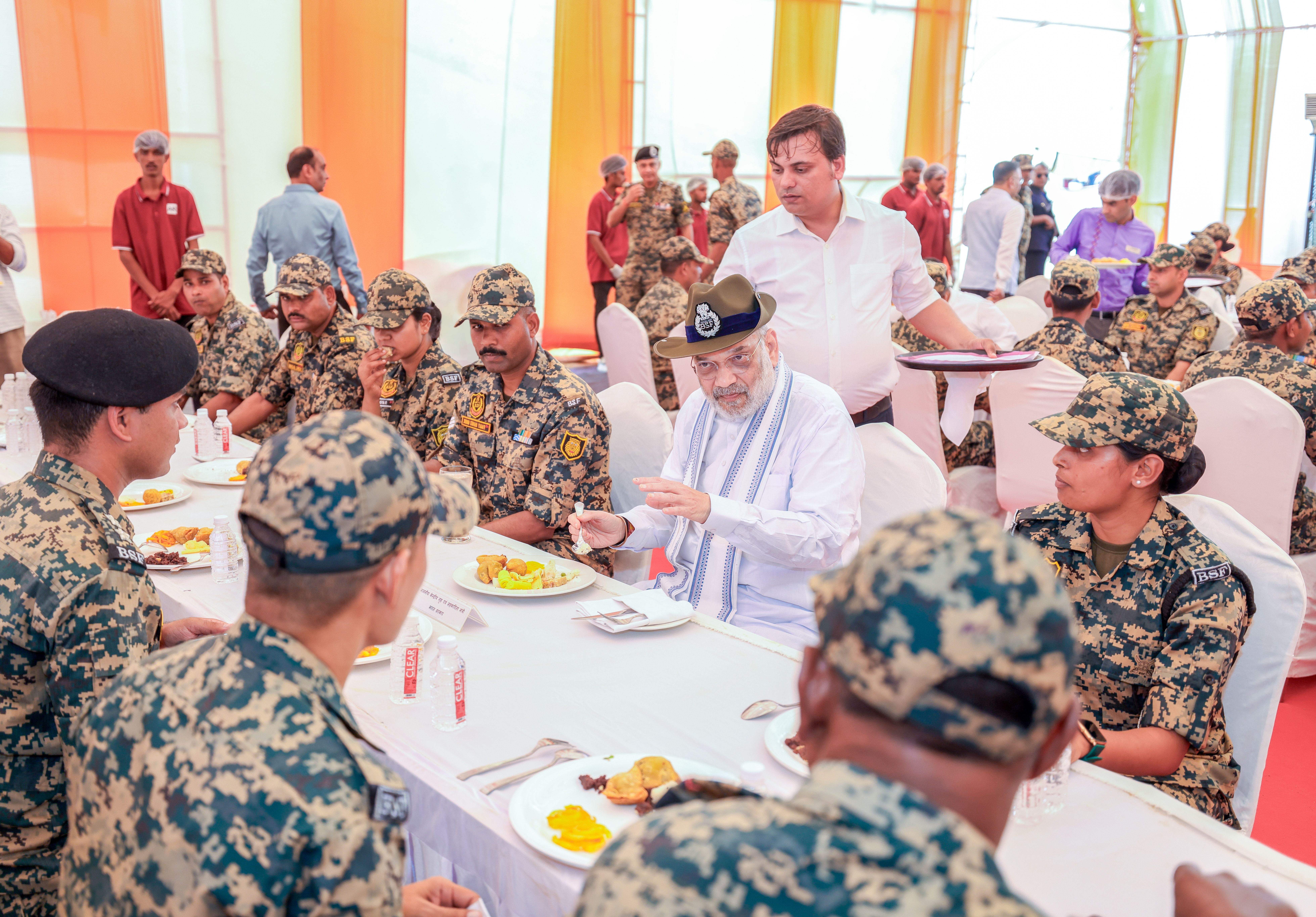 Union Home Minister and Minister of Cooperation Shri Amit Shah shared some time with the valiant personnel of the BSF during high-tea at the G-7 Border Outpost, in Gujarat.
